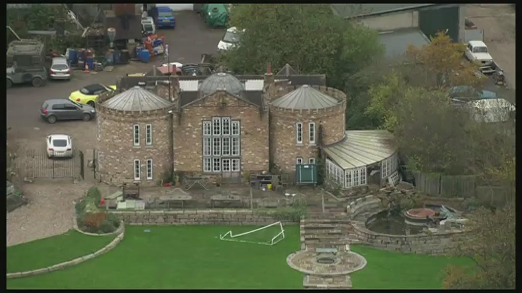 online-petition-s-launched-to-save-robert-fidler-s-surrey-house-built-without-planning