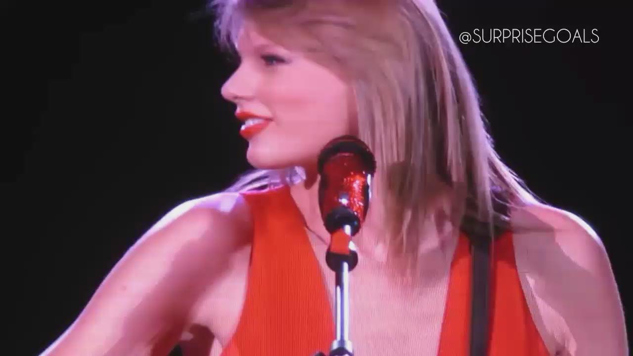 Remwmber when Swifties sing Happy Birthday to Taylor Swift, before she starts another song. Taylor Swift