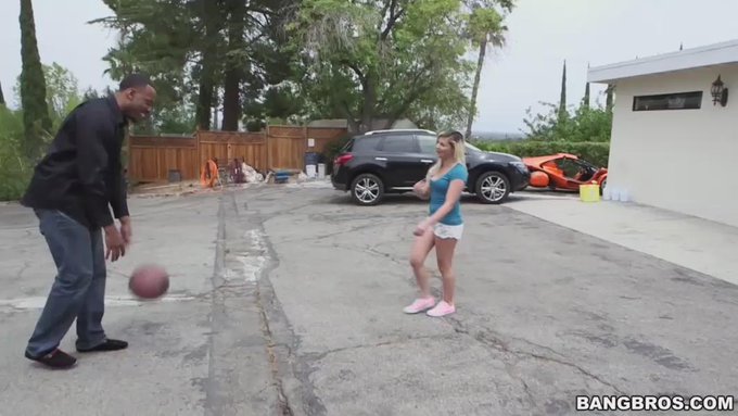 Check out what happens when I lose a bet against @JovanJordanXXX  ️https://t.co/AbsGdbaXHX