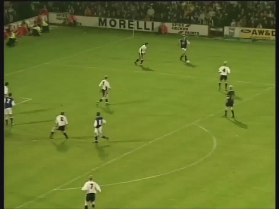 Happy 37th Birthday to former Town midfielder Kieron Dyer!  