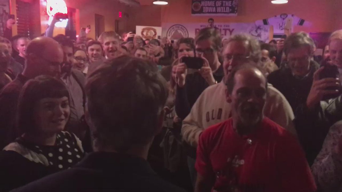 des moines iowa greets randpaul with a great happy birthday