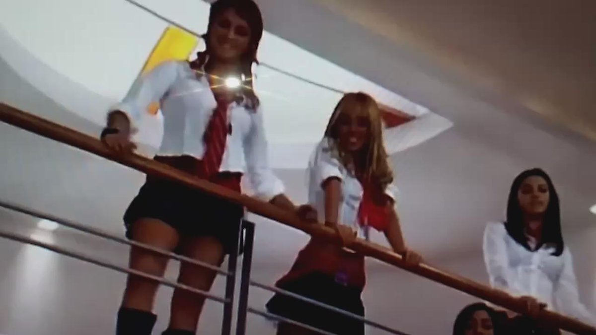 Lo que es la vida, en este capitulo #MiaColucci queria #AyudarAChiapas y @Anahi cumple ese sueño 🔮😆