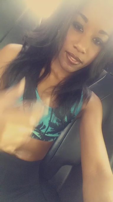 Morning love bugs...running errands with the sexy @KimberlyChi3  & the amazing @WestCoastKevXXX @GlamourLtdXXX