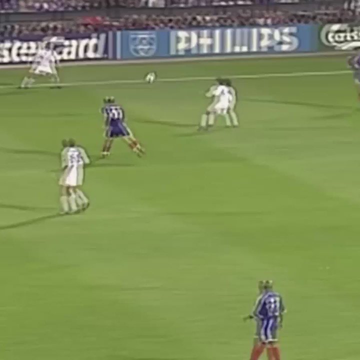 Happy birthday to David Trezeguet, a man who won France the Euros in 2000 with a very sparkly golden goal.

