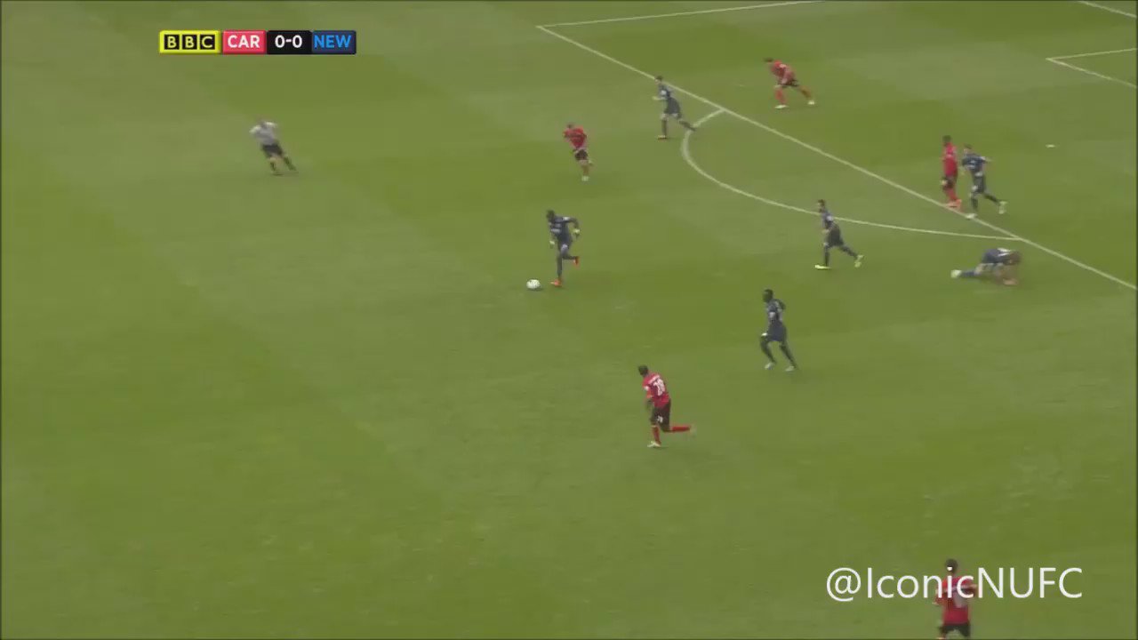 Happy 32nd Birthday to former forward Loïc Remy. 