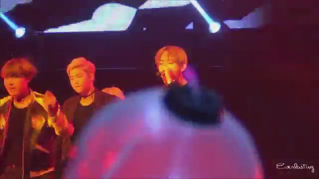 160614 BTS AJ FES BB Special Live in Japan 쩔어 Fancam https://youtu.be/_bYgFO2lBKo #방탄소년단 @BTS_twt