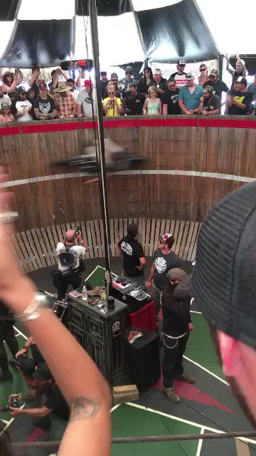 #wallofdeath at #bornfree 💕 probably one of the coolest things I've EVER seen! Who would do this shit<a href="/tag/wallofdeath"class="tags">#wallofdeath</a><a href="/tag/bornfree"class="tags">#bornfree</a>