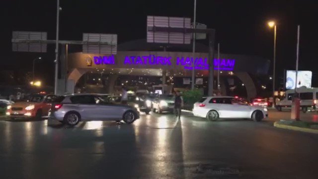 Взрыв в аэропорту Стамбула