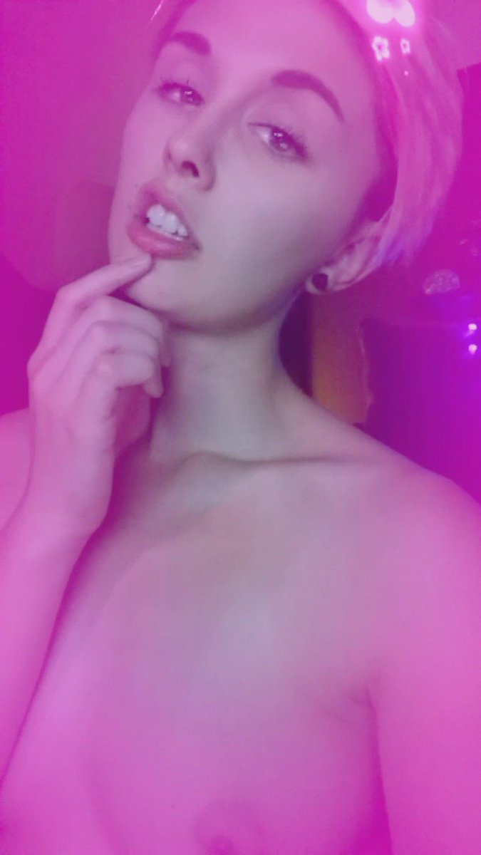 Model - Jenna Talia 1