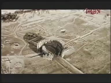 最後にカントナが襟立てるとことかめちゃくちゃカッコイイ 