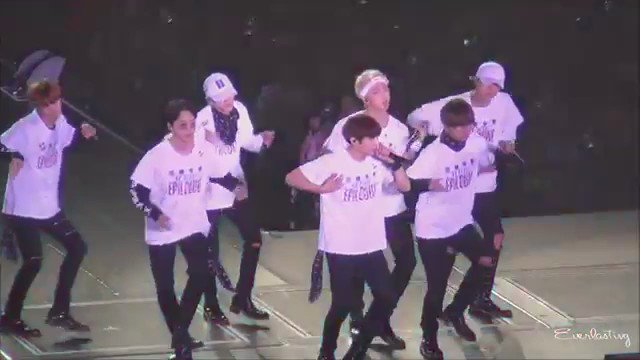 160712 BTS LIVE 花様年華 on stage epilogue in Osaka FOR YOU Fancam https://youtu.be/kY__Q4hojxE #방탄소년단 @BTS_twt