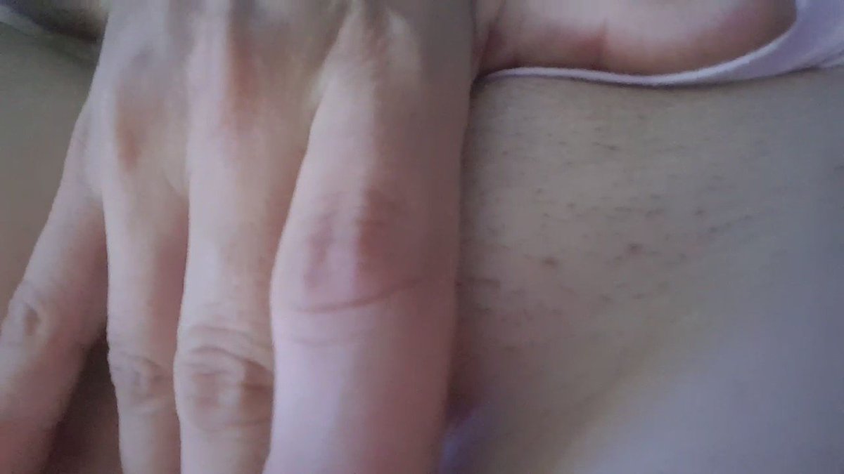 Que linda conchita y tetas tiene esta tucumana. Imperdible!