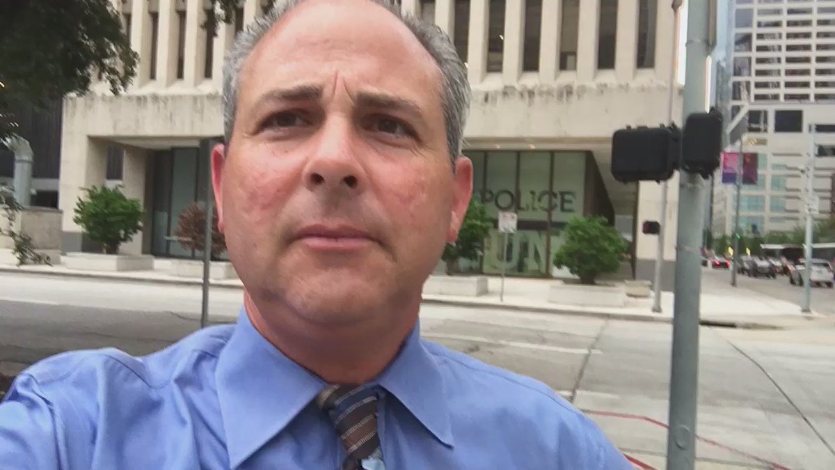 @houstonpolice : gunman had: 2600 rds ammo, 2 semi automatic weapons, Nazi paraphernalia HoustonShooting abc13