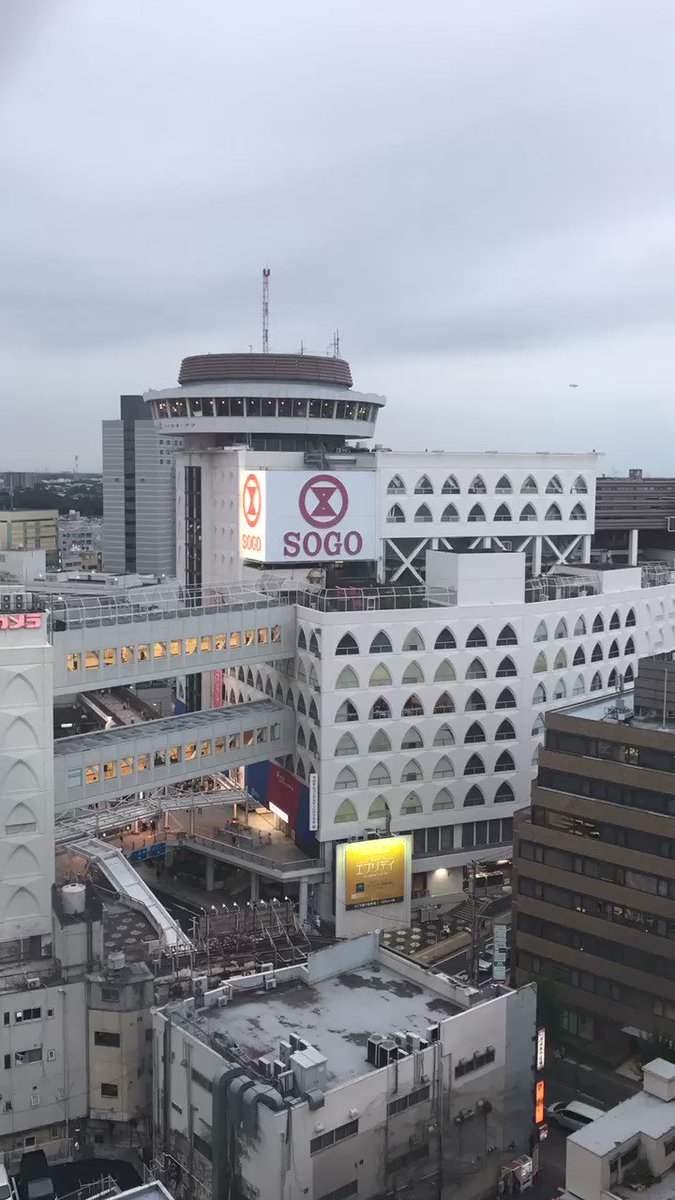 柏そごう 閉店セレモニーにもの凄い数の人たちが集まっていた 一つの時代の終わりを感じる Togetter