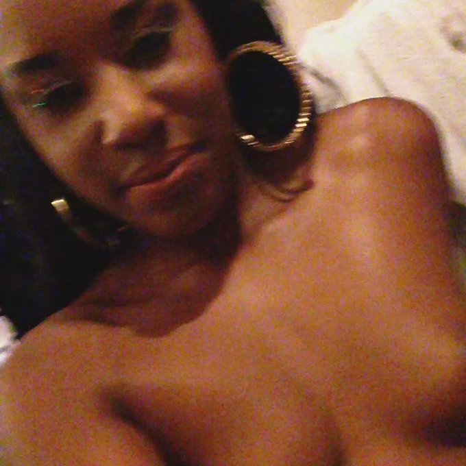 I'm horny!!!!...I need to be fucked ???...or maybe gang-banged??? https://t.co/I85Rs4T4Mj
