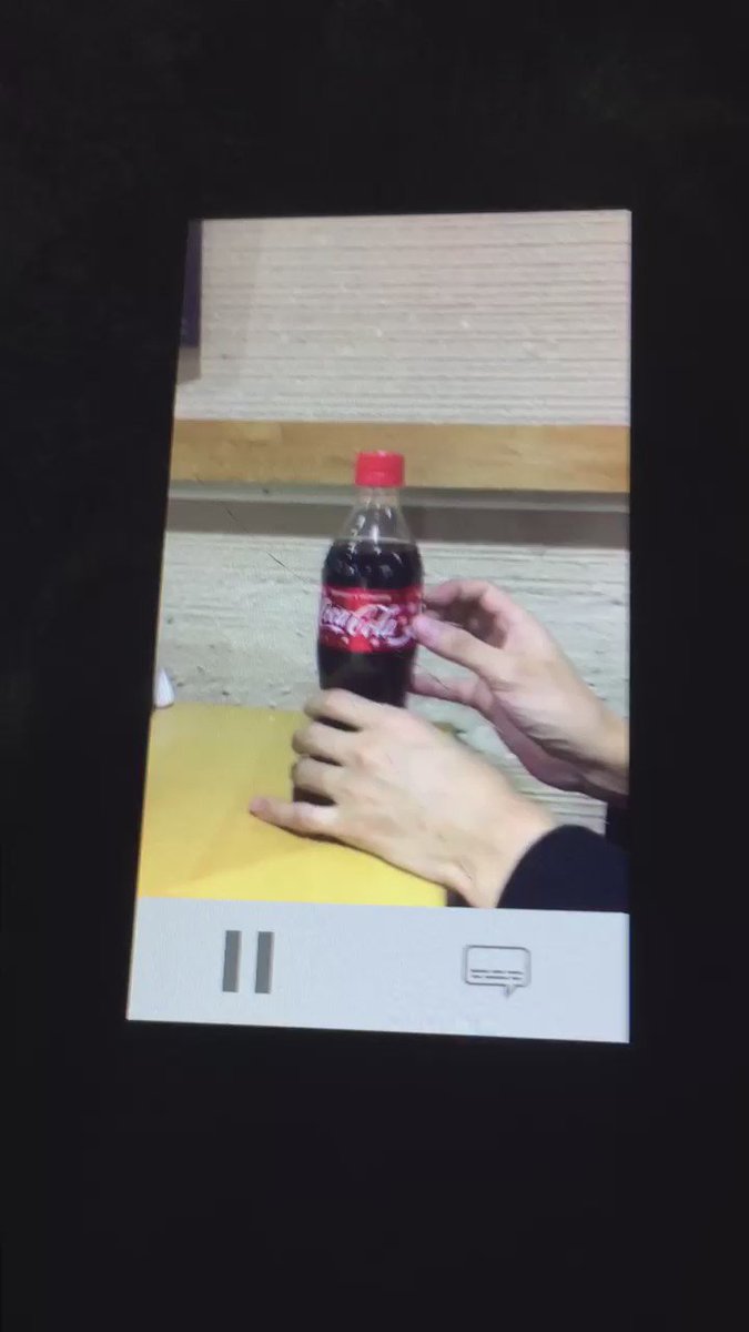 さっきのコカコーラの動画の反応があまりにも薄かったので、つっきぃと動画の上から再度アテレコしました。 これぞ、リアクションやろー!
