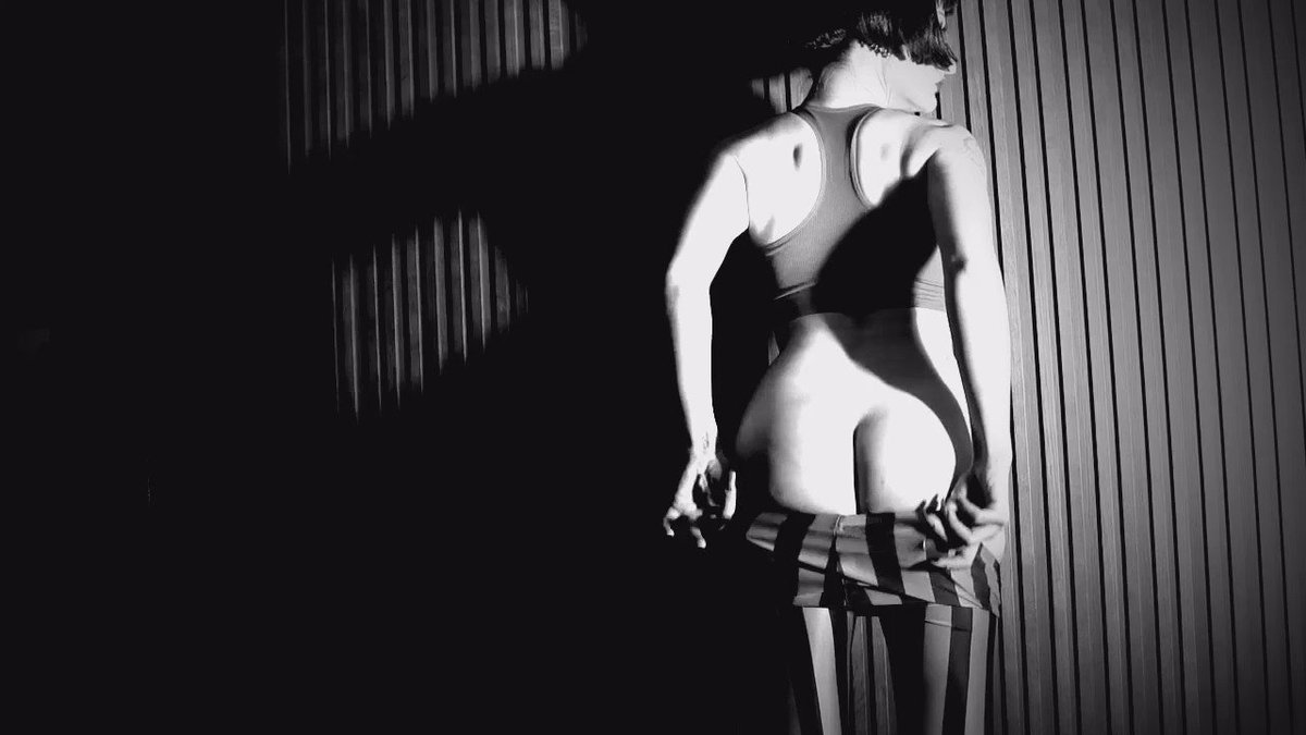 Model - Nina Fetish feet