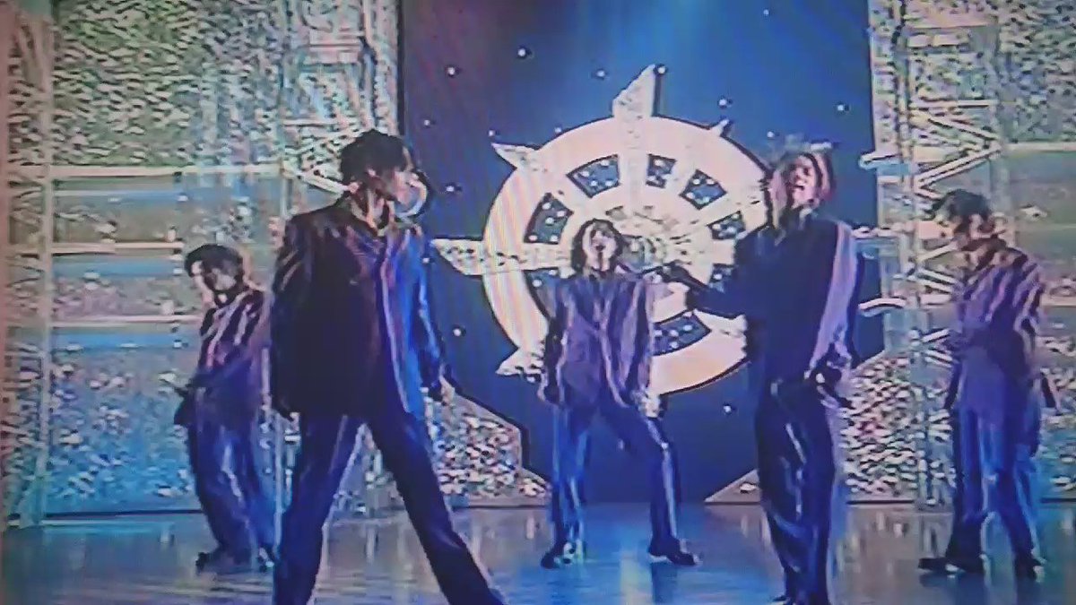 杏chance 俺たちに明日はある なんだだけど途中puffyの振り付けで踊る5人 後ろでサタスマがヒソヒソが可愛くて好きー Smapを愛しいと思った瞬間 Smap大好き 杏chance 俺たちに明日はある なんだだけど途中puffyの振り付けで踊る5人 後ろでサタスマがヒソヒソが可愛くて好きー Smapを愛しいと思った瞬間 Smap大好き