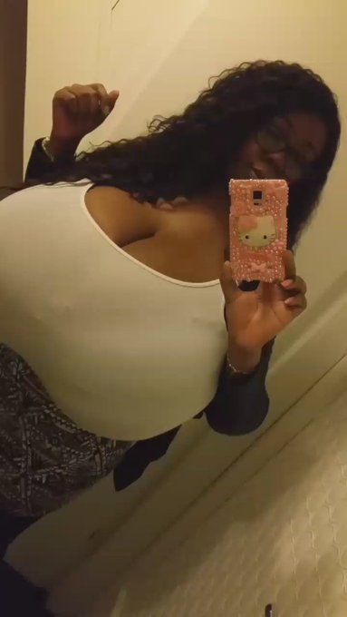 Happy Sunday!!! Follow me on snapuchat: Himiwako https://t.co/UEl7OvAj8U