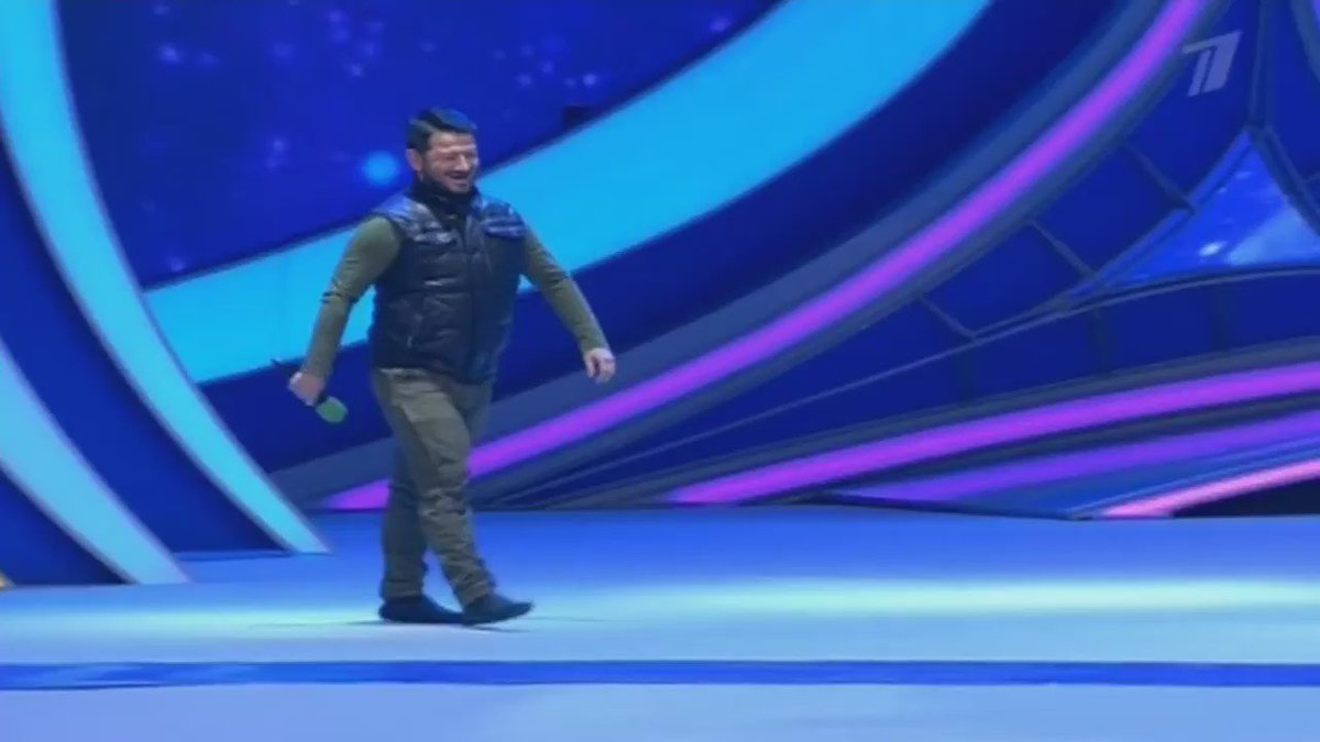 галустян в последней игре квн. славик в квн галустян жюри. тнт наша раша 2006. квн славик и димон встреча. михаил галустян супер жорик.