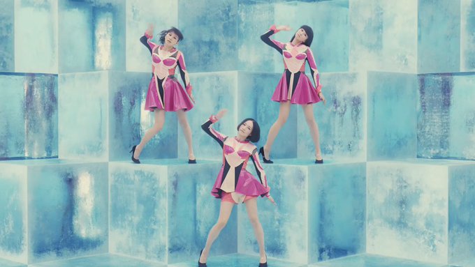 Perfumeネタbotさん がハッシュタグ Uniqlo をつけたツイート一覧 1 Whotwi グラフィカルtwitter分析