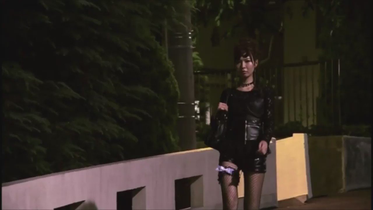 女装　奴隷  / X