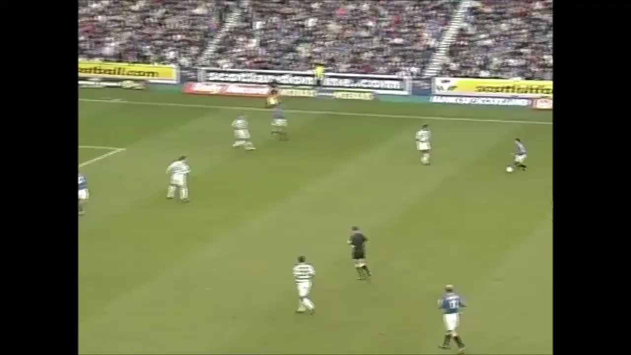 Happy Birthday Barry Ferguson!

Captain. Leader. Legend. 