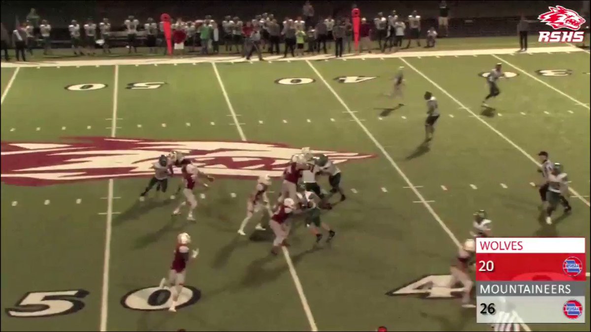 Sophomore Seth Stamps for the first down@SportsCenter #SCtop10
courtesy of @RSWolvesTV Reeds Spring High School's broadcasting class.