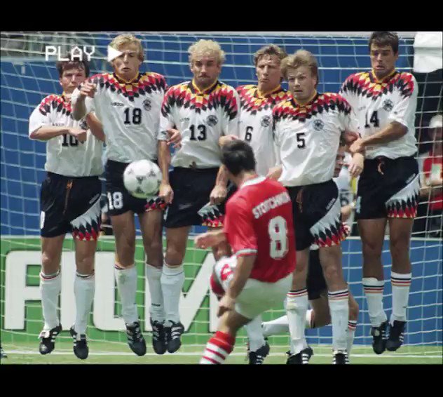 Happy Birthday Hristo Stoichkov

Top scorer at USA 94 