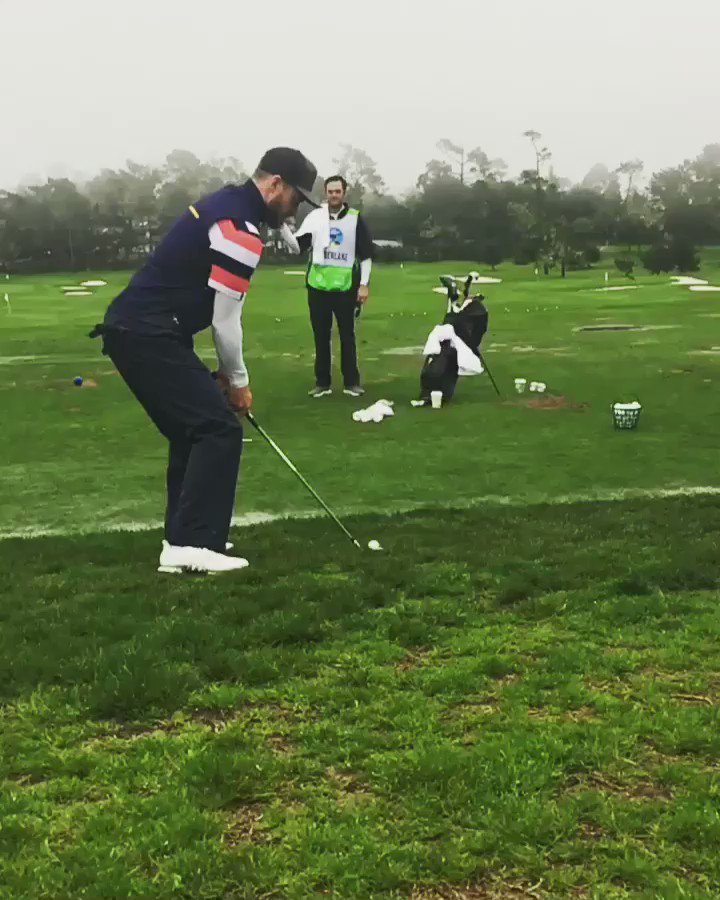 Driving range goofball. #ATTProAm #PebbleBeach https://t.co/gLfwsrwNh2