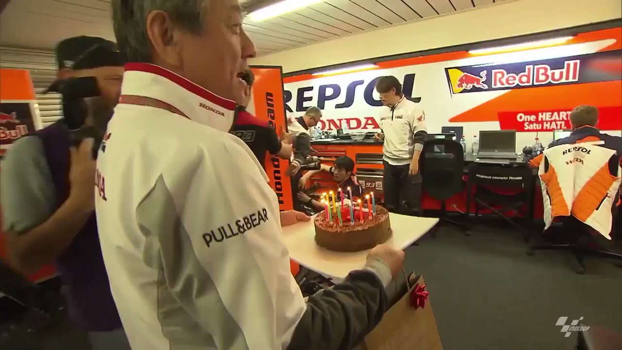    Happy birthday Marc Marquez!!
Healing asap!!

