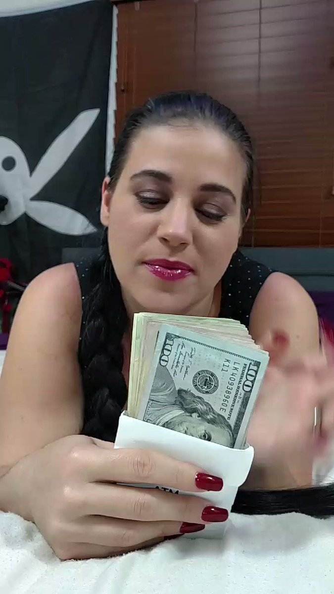 Model - Italian Lace milf