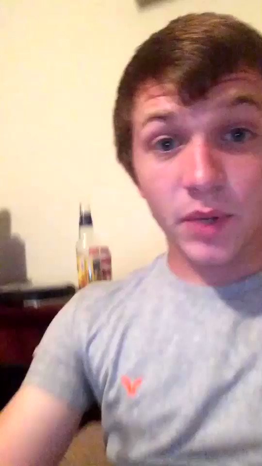 Ayy happy birthday to this fagboy, hope you have a great day Lil flip 