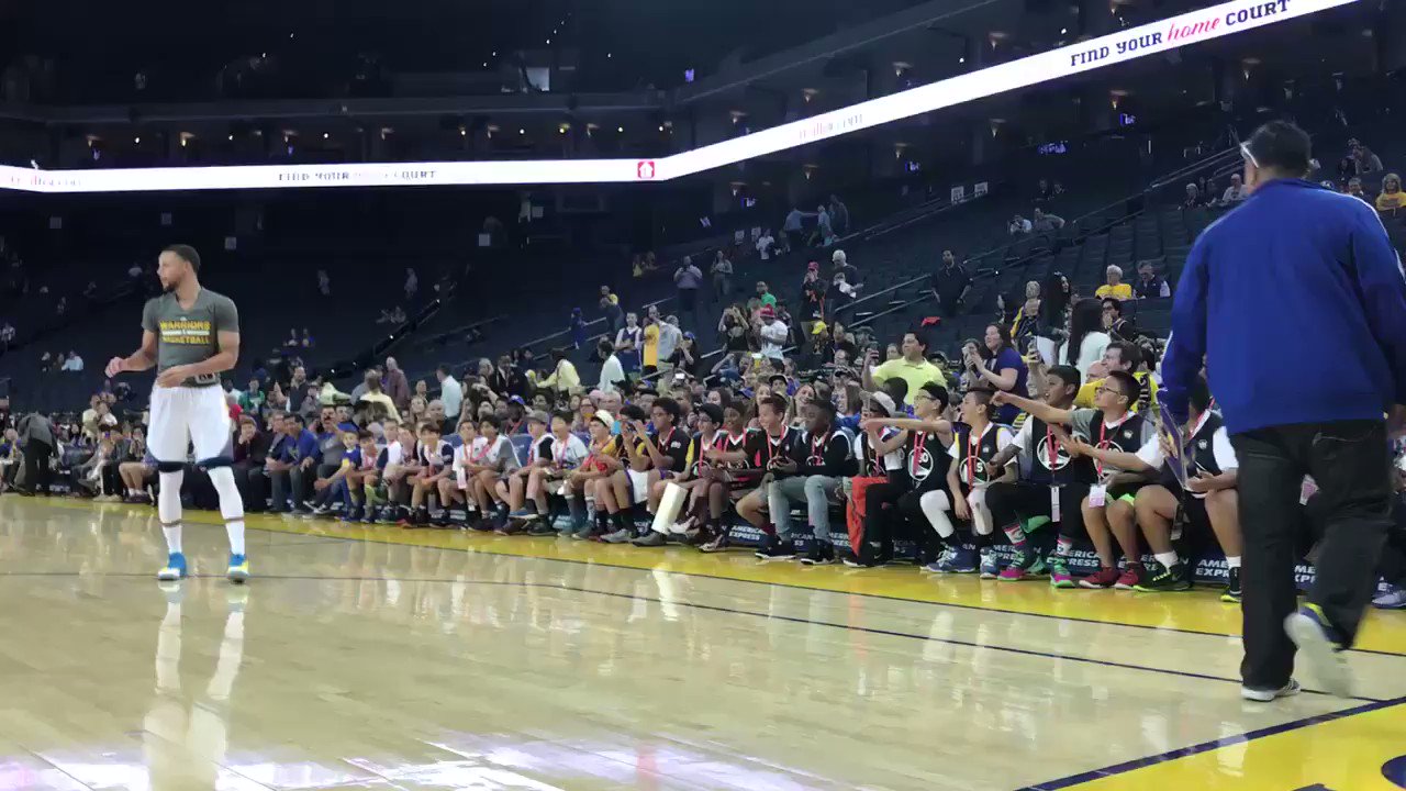 Ah, so this is what it\s like to be Stephen Curry. \"Happy birthday\" sang to him by dozens of young fans. 