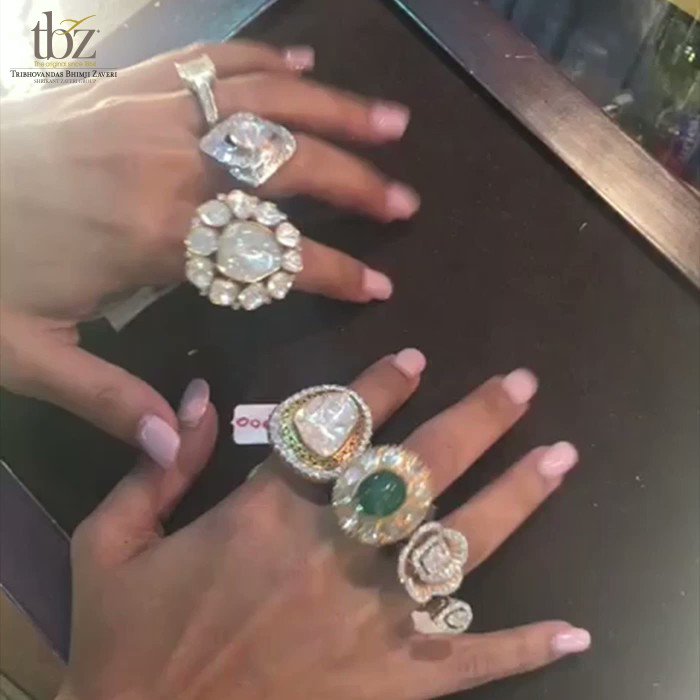 TBZ Green Emeralds and Diamond Choker - Jewellery Designs