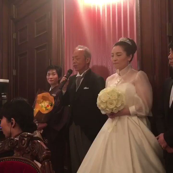 Dr Copa 谷村新司さんの娘さんの披露宴で 娘さんが生まれた年の 楽曲 昴 を お礼の挨拶と共に 唄ってくださった Dr Copa 谷村新司さんの娘さんの披露宴で 娘さんが生まれた年の 楽曲 昴 を お礼の挨拶と共に 唄ってくださった