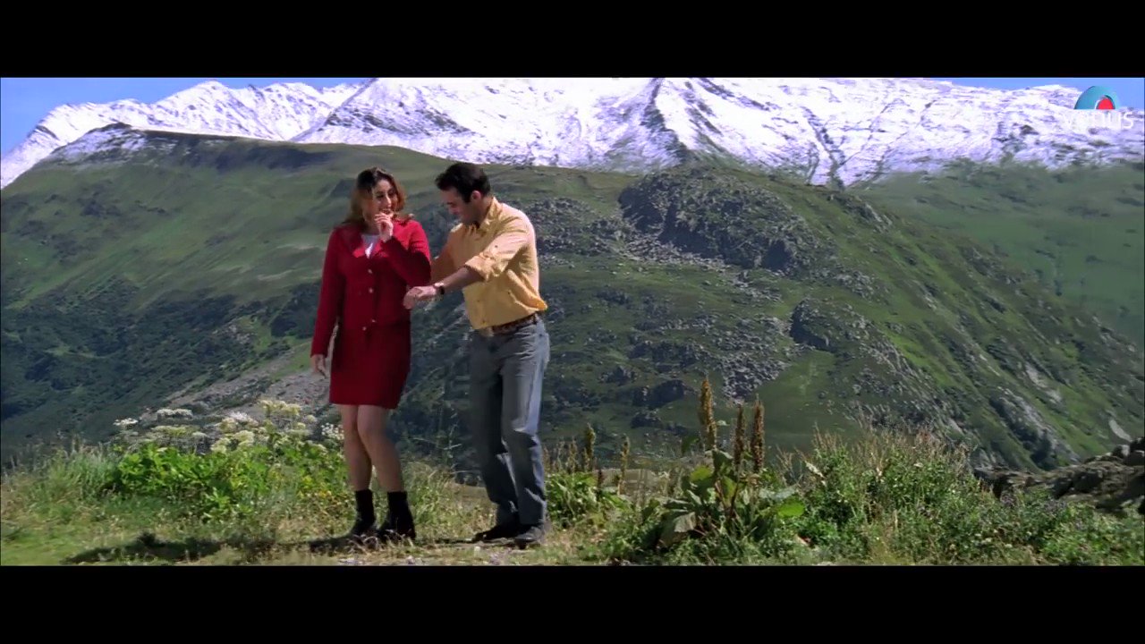 Rafta Rafta - Hulchul - Akshaye Khanna & Kareena Kapoor 
Happy Birthday 