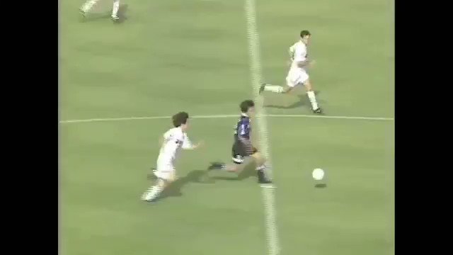 誰でも分かる 稲本潤一ってどんな選手 プロフィール プレースタイル 評価まとめ 得点力 球際に特化したアンカー Soccer Move