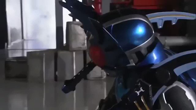 空我 Mb Ar Twitter キックホッパーとパンチホッパーの強さ 笑 キックホッパーはよく見ると劇中で蹴りでしか攻撃してない辺りすげぇ かっこいい 仮面ライダーカブト キックホッパー 徳山秀典