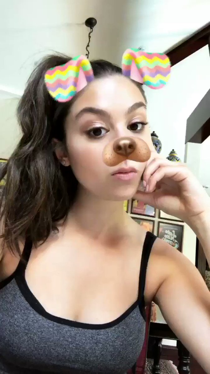 Kira Kosarin on X: Easter Dog #ItsLit t.coLFgkorite8  X
