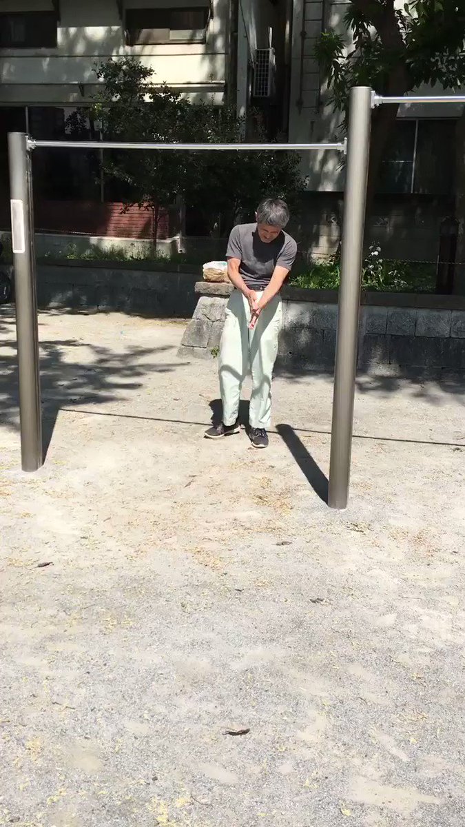 上野公園に居たおじいちゃんがすごすぎるww若者に負けない運動神経の持ち主！