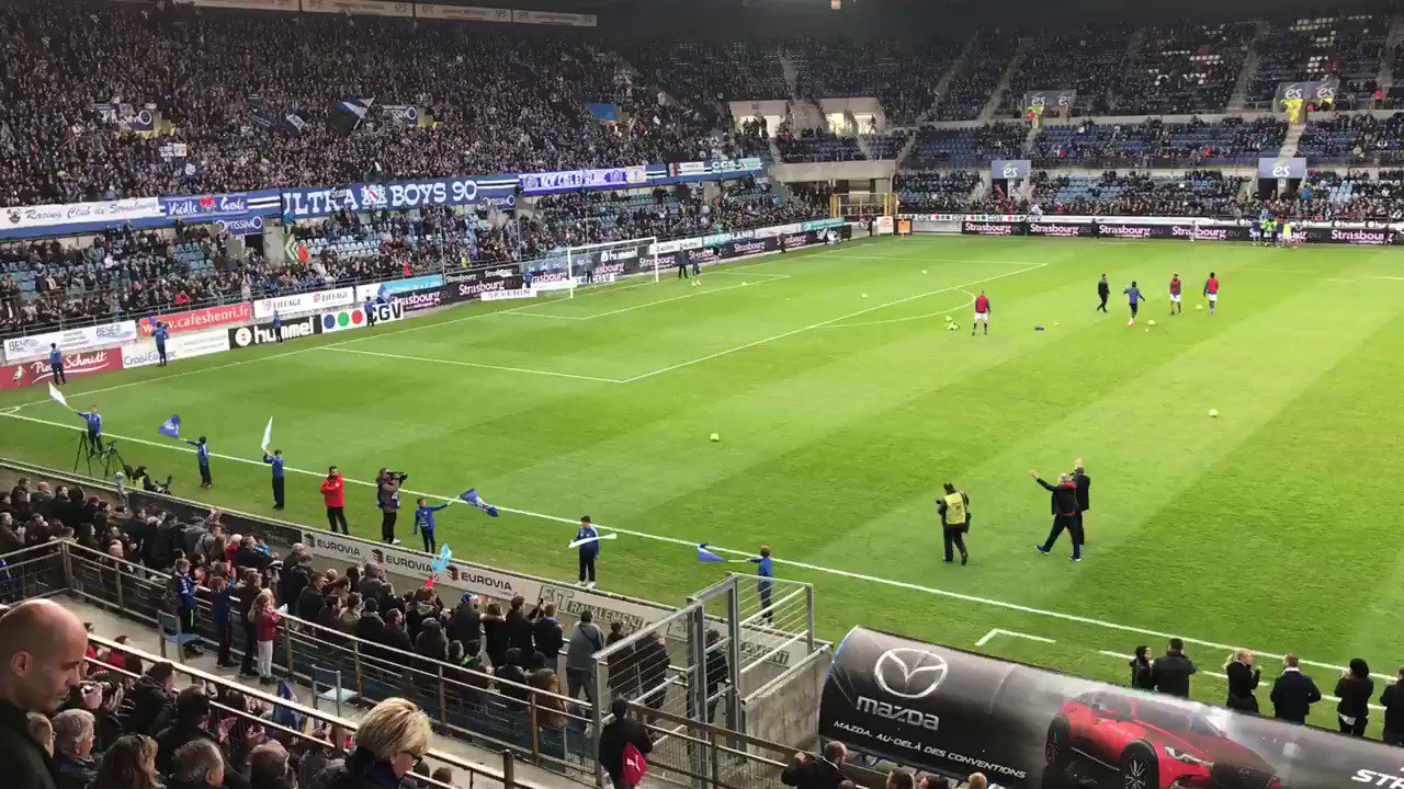 Racing Club De Strasbourg Alsace Le Kop Sait Reconnaitre Les Siens Pierremenes Rcsahac T Co Wnc2du9rxg Twitter