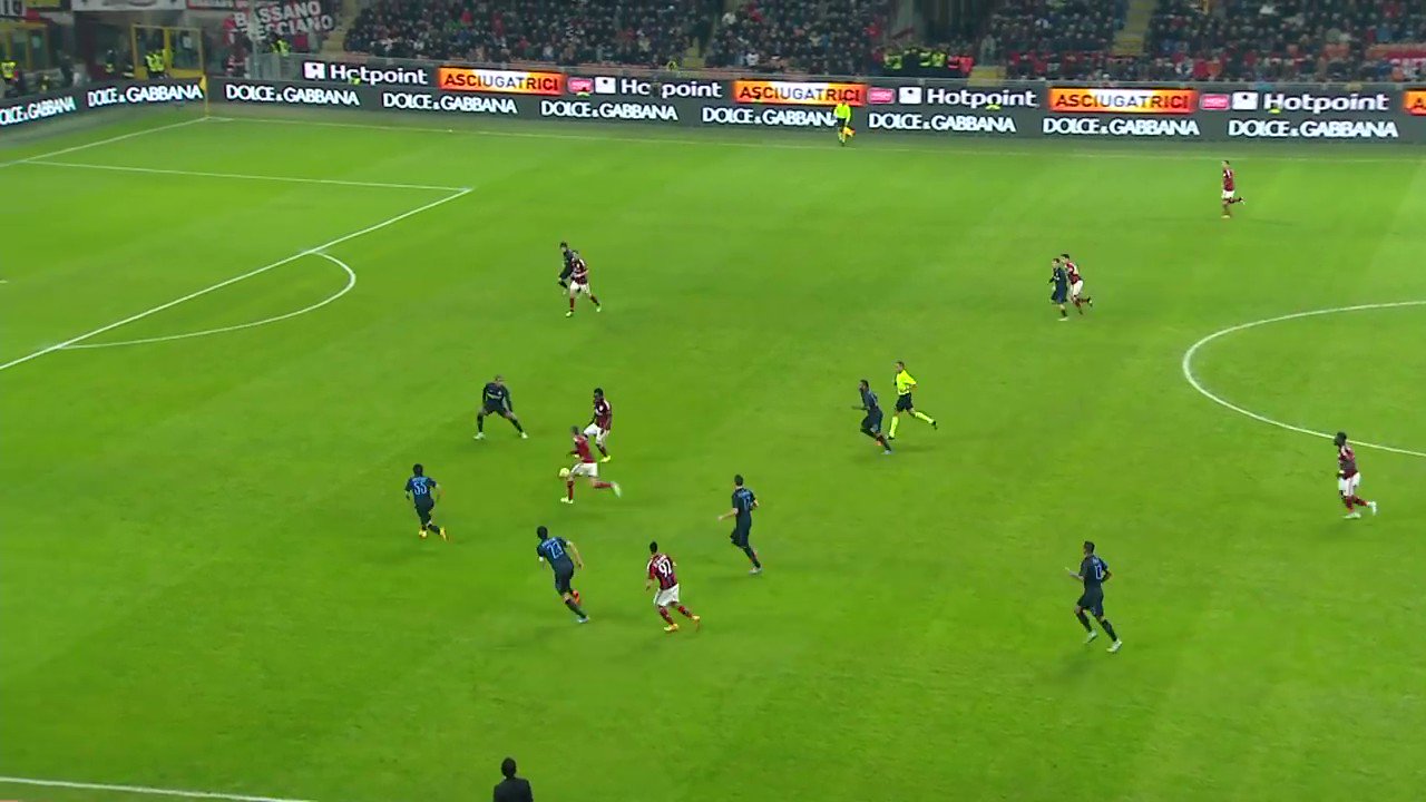  Happy 32nd birthday to former forward Jeremy Menez!      His best goal for us? 