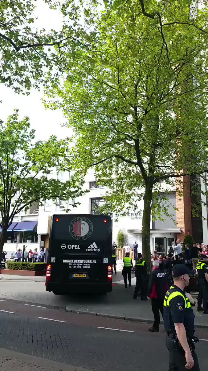 Aftellen voor kampioenschapswedstrijd Feyenoord