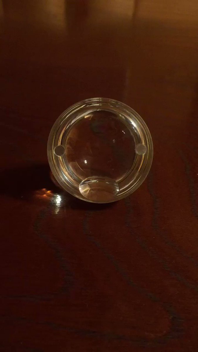 Poco 心のしずく の作り方が知りたい とのお声を頂きましたので ご紹介させて頂きます 水晶体の拡大鏡のようなインテリアグッズに心のしずくのイラストを挟んだものが正体です 百閒は一見にしかず Poco 心のしずく の作り方が知りたい とのお声を頂きましたので ご紹介させて頂きます 水晶体の拡大鏡のようなインテリアグッズに心のしずくのイラストを挟んだものが正体です 百閒は一見にしかず