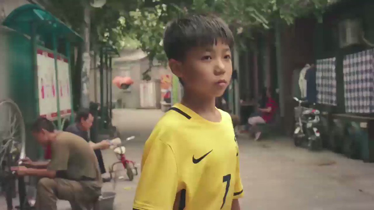 I'm ✈️✈️ to watch the best of 🇨🇳⚽️. Heard that football is booming there. Can't wait to see the brilliance. 👊@nikefootball