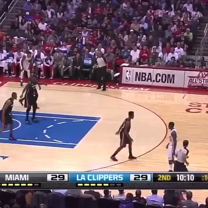 (2012) Eric Bledsoe gets UP to block Dwyane Wade.

Happy birthday 
