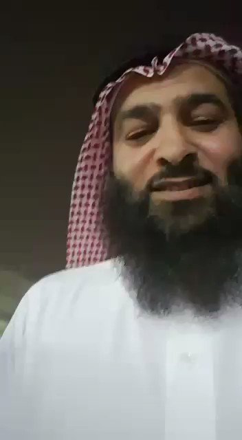 طفل من بخارى يحفظ القرآن ، صلى بالمسجد النبوى وتبع جنازة إلى البقيع اسمع ماذا قال ؟؟