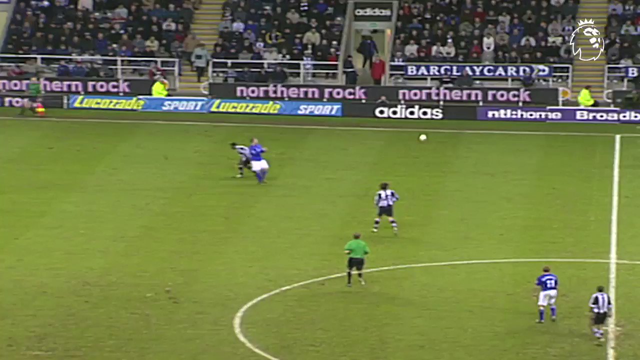 Happy 49th Birthday to Alan Shearer ( Here is one of the finest strikes the PL has ever seen:


