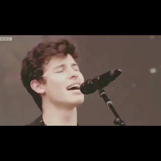 Happy Birthday 19th Shawn Mendes ! I love you and you\re amazing. 